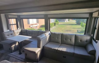 2021 Wildwood 26DBUD