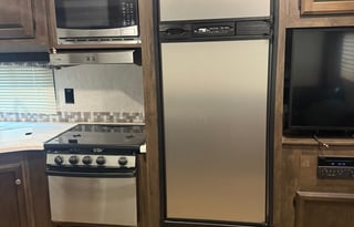 Fur Baby Approved Camper Rental