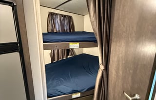 Crossroads Sunset Trail