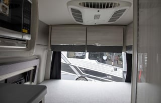 24 Class B Thor Sanctuary 19L Mercedes 4X4 Diesel