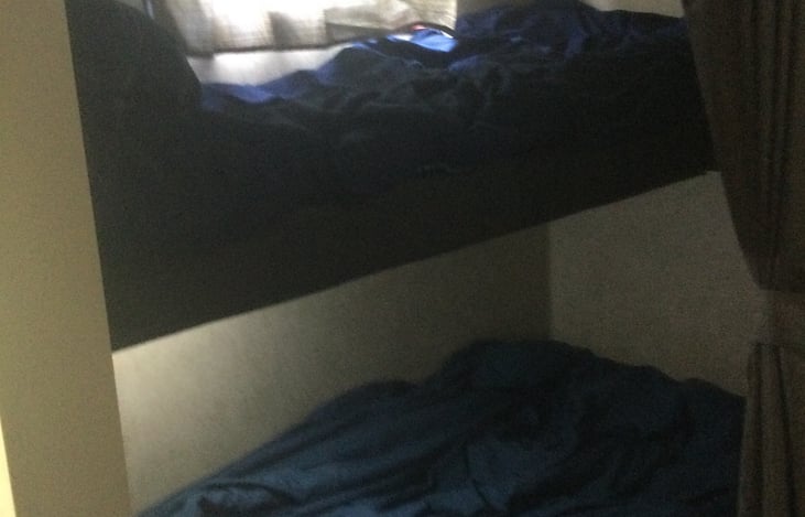 Bunks, RV full on bottom, RV twin on top