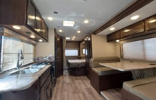 2018 Thor Motor Coach Freedom Elite 24FE