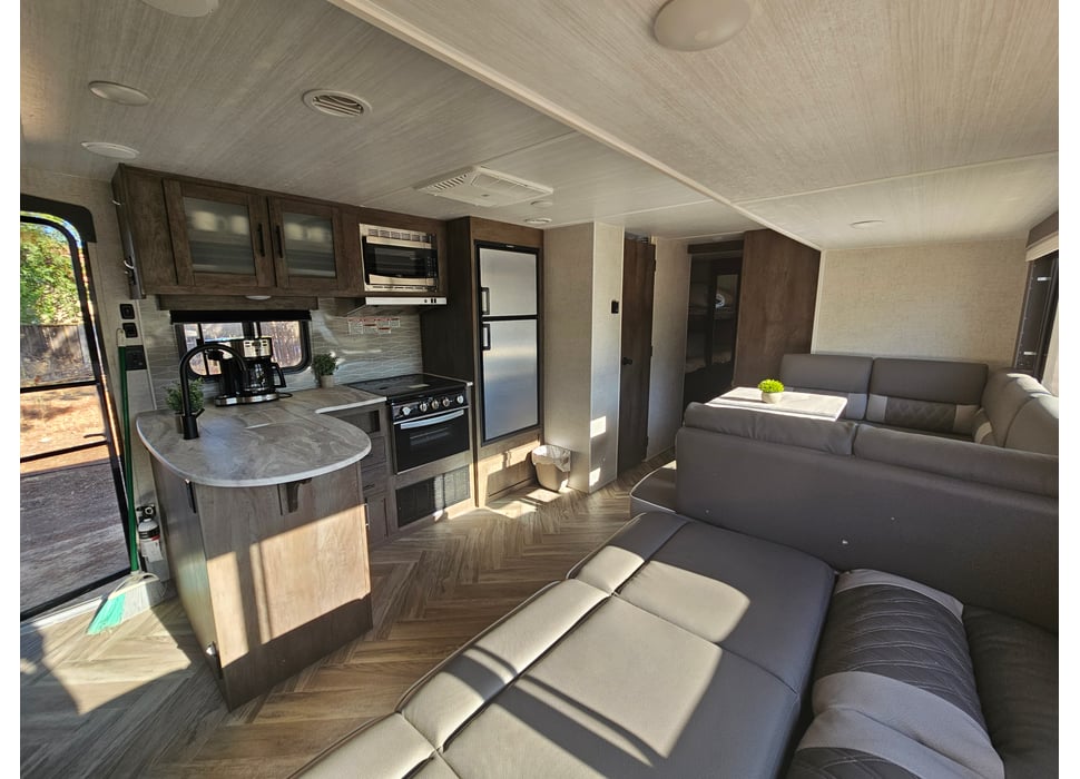 Travel Trailer rentals in CLOVIS