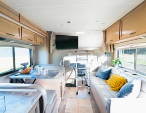 Thor Motor Coach Chateau 31EV