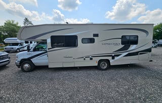 Coachmen leprechaun 270 qb