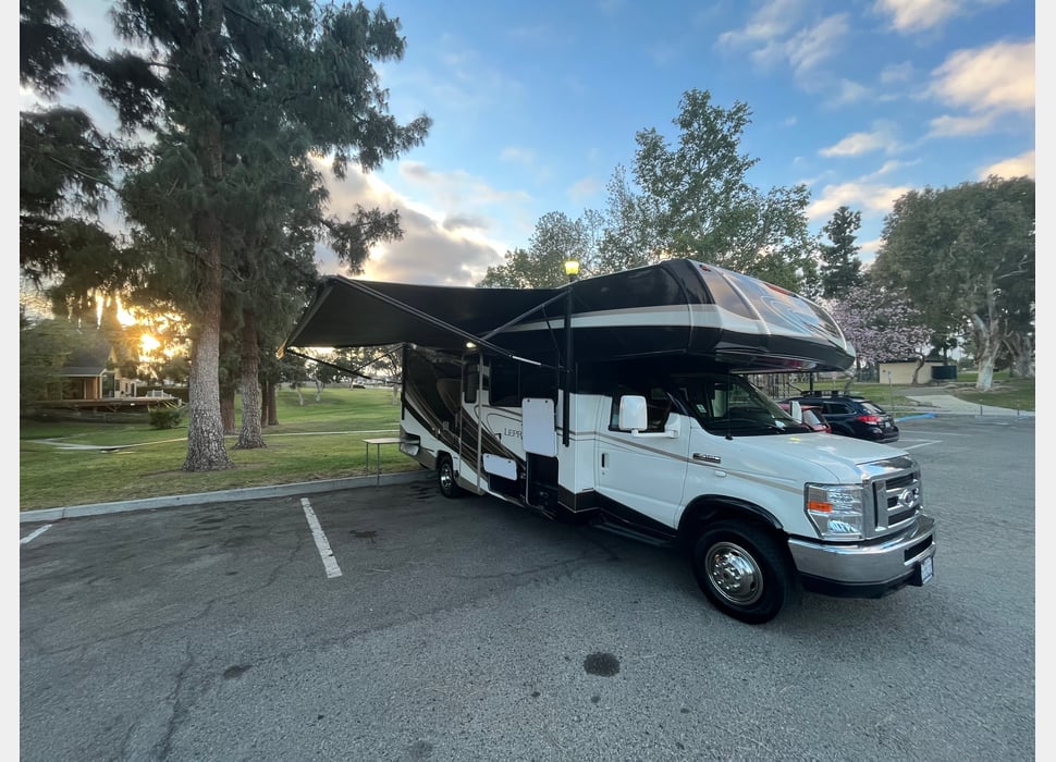 Class C Motor Home rentals in Riverside
