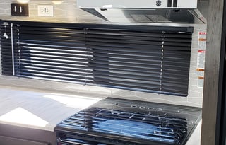 Bunkhouse & Lounge, Fully-Loaded & Turn-key Ready!