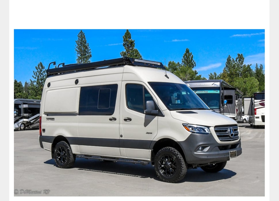 Class B Camping Van rentals in Frederick