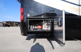 2012 Tiffin Motorhomes Phaeton 40 QBH