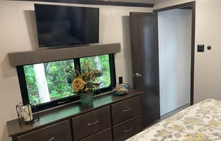 2021 Cedar Creek Hathaway Edition 36CK2 5th Wheel