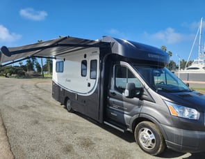 Winnebago Fuse 23F