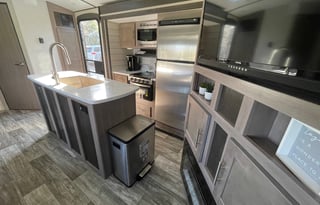 2022 Sunset Trail with bunk house and extra bath!