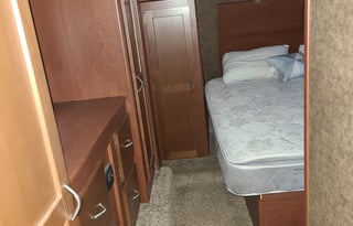 Vengeance Toyhauler Sleeps 7