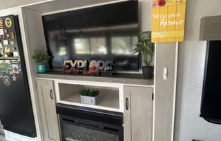 Emil and Della's Pet Friendly Posh Pad, #2