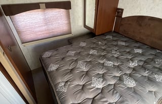 2011 Fleetwood RV Storm 28MS