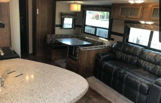 2016 CrossRoads RV Zinger ZT30QB