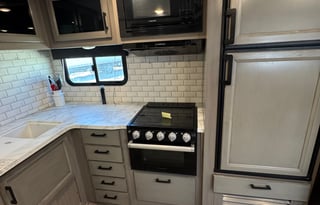 2022 Jayco Jayfether 25RB Perfect for Couples