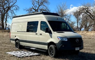 Mercedes Sprinter 4x4 Van "Sully"