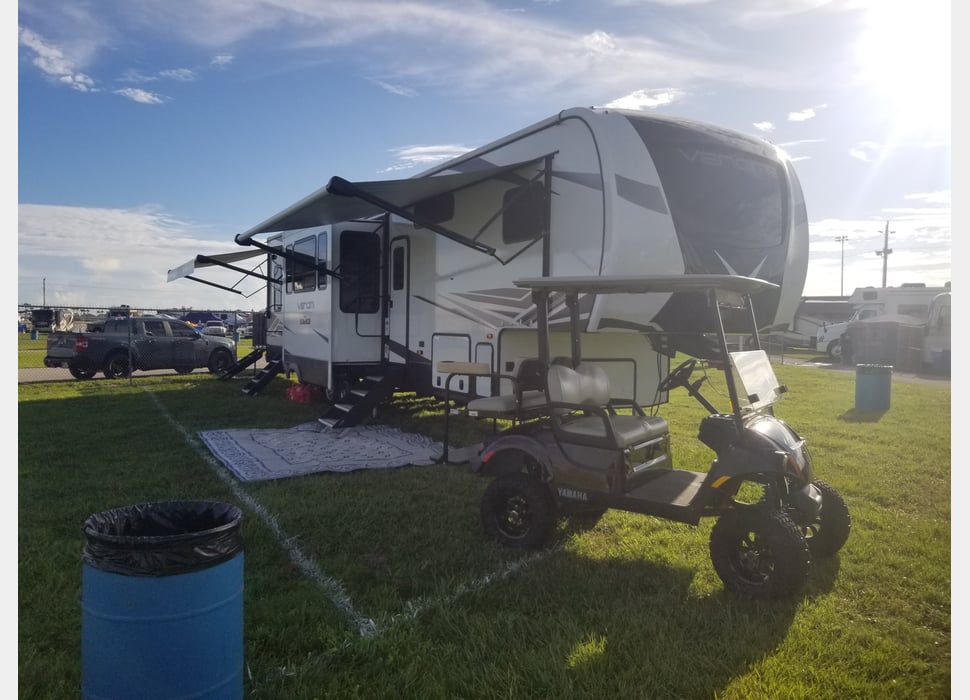 Fifth Wheel rentals in Fortson