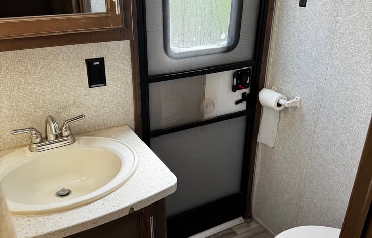 Full bath with exterior access