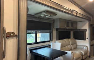 2021 Keystone RV Montana 3781RL