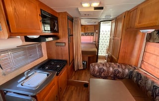 Clean and Homey 2011 Coachmen (ok for Burning Man)