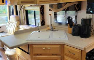 2003 Newmar Kountry Star ksdp3905