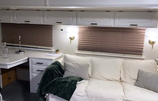 2002 Newmar Mountain aire 3778 Family Adventure