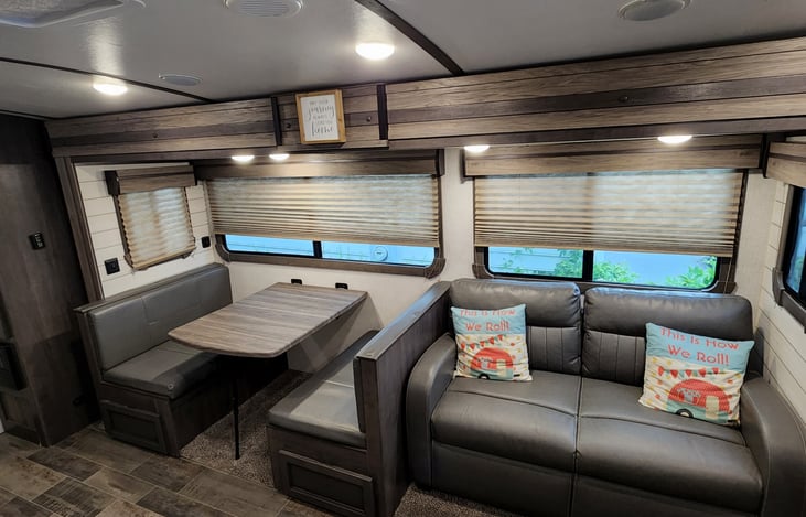 Living room area very spacious