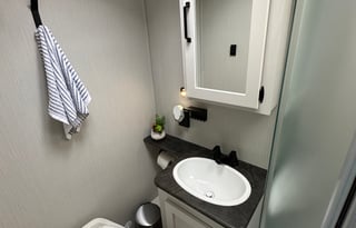 2 BEDROOMS!! 2 Queen Beds!! 2024 Palomino Puma