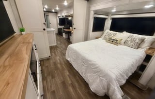 2025 Jayco Eagle 320FBOK (BRFL 1801)