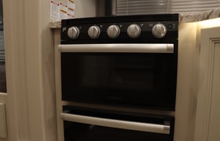 Free WiFi & Dish! The Mackenzie-31' 2023 Thor FE