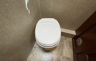 Ultimate home on wheels!-2013 Jayco Greyhawk 29KS