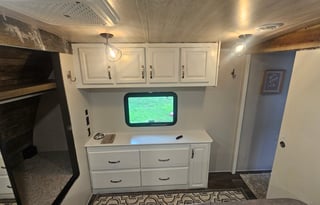 2023 Keystone Couger Halftime 33 RLI