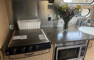 Airstream Flying Cloud 30 Bunk