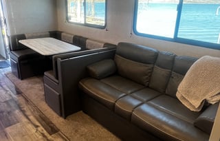 Volante - 2 Bath, King Bed & Bunk Room!