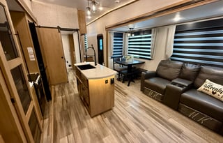 Forest River Sabre 36BHQ