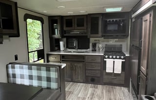 2022 Grand Design Transcend Xplor 231RK