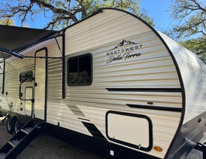 EAST TO WEST Della Terra 271BH