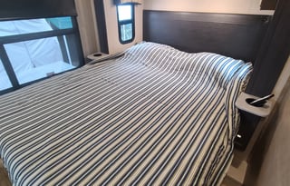 2018 Dynamax Isata 4 FREE GENERAT.200MI FREE A DAY