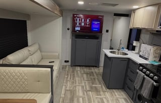 2025 Prime Time RV Tracer 308BRDLE