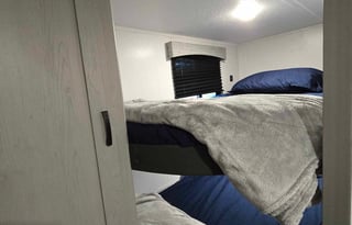 Brand New Clipper, Spacious and Clean