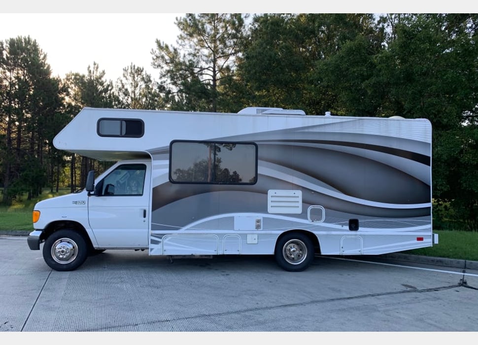 Class C Motor Home rentals in Indian Harbour Beach