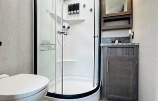 Luxury Fifth Wheel Rental | Sleeps Up to 9