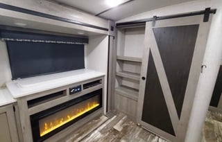 Family Bunkhouse w/ Outdoor Kitchen & Delivery
