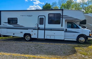 Comfy family Motorhome with upgraded mattress