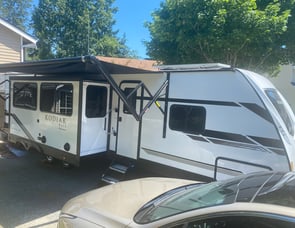 Dutchmen RV Kodiak Ultimate 3321BHSL