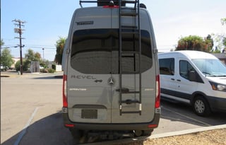 2022 Winnebago Revel 44E