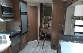 2016 Dutchmen RV Aerolite 242BHS Kids  & Dogs