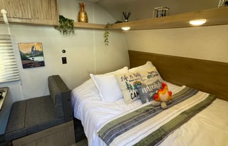 ***Brand New**Wolf Den Light Weight Travel Trailer